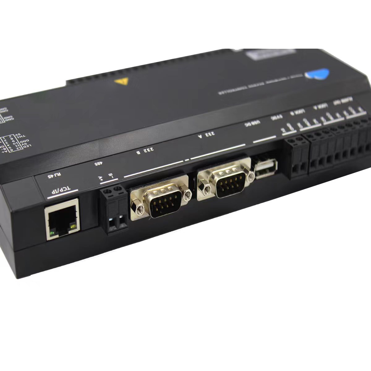 Cloud+cloud access controllerAOPU